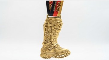 Modelo MB-104 — Motocross & Enduro