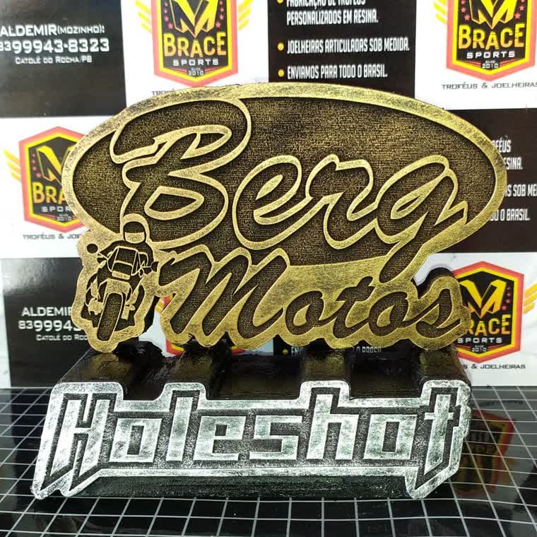 Berg Motos Holeshot — troféu em resina produzido pela M Brace